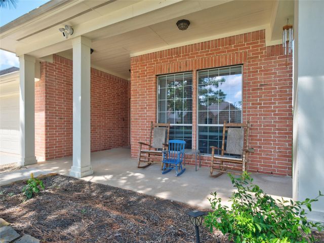 19327 Dickson Park Drive, Spring, TX 77373