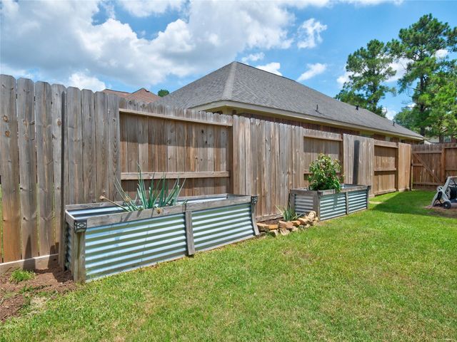 19327 Dickson Park Drive, Spring, TX 77373