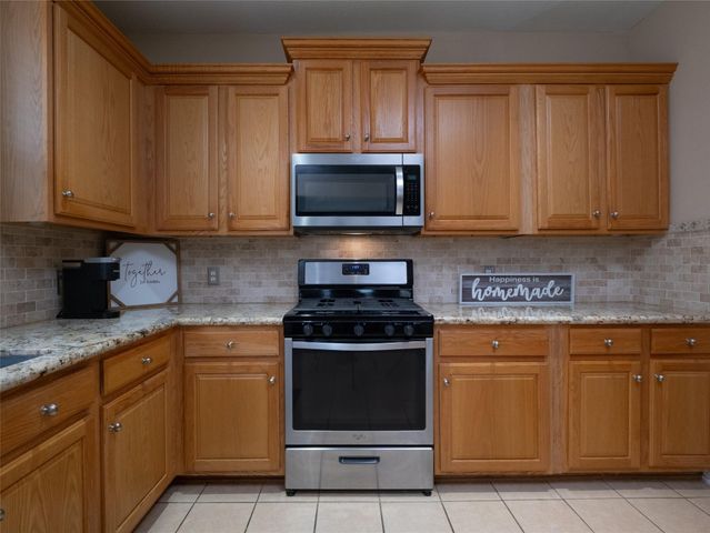 19327 Dickson Park Drive, Spring, TX 77373