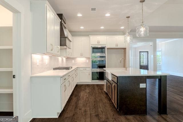 135 River Ridge Walk, Monroe, GA 30656