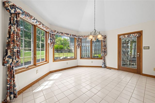 800 Hardwood Court, Mayfield Village, OH 44040