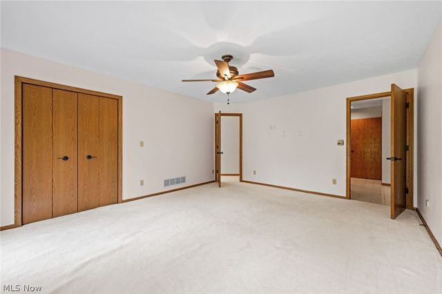 800 Hardwood Court, Mayfield Village, OH 44040