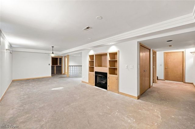 800 Hardwood Court, Mayfield Village, OH 44040