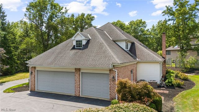 800 Hardwood Court, Mayfield Village, OH 44040