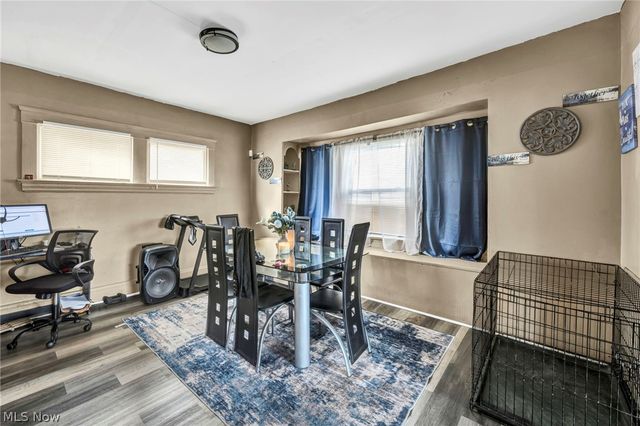 7914 Dorver Avenue, Cleveland, OH 44105