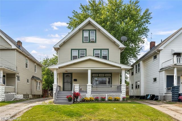 7914 Dorver Avenue, Cleveland, OH 44105