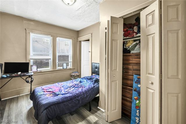 7914 Dorver Avenue, Cleveland, OH 44105