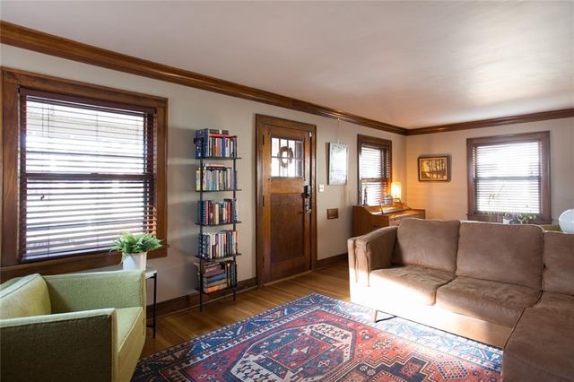 7121 Jefferson Street, Kansas City, MO 64114