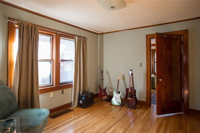 7121 Jefferson Street, Kansas City, MO 64114