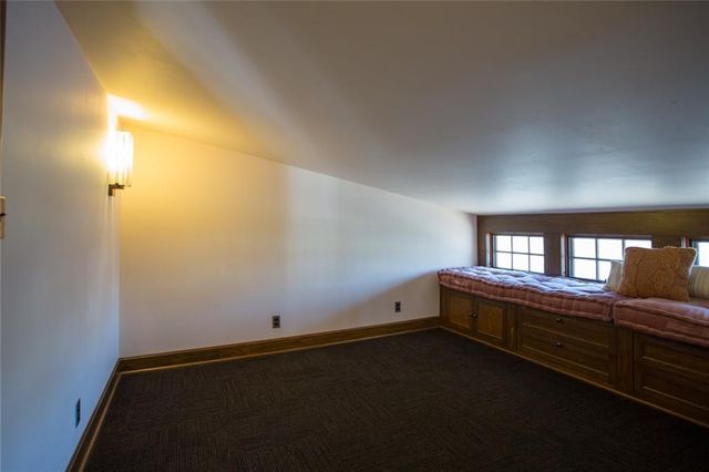 7121 Jefferson Street, Kansas City, MO 64114