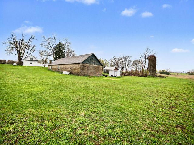 2760 W Jackson Road, Weare Twp, MI 49420