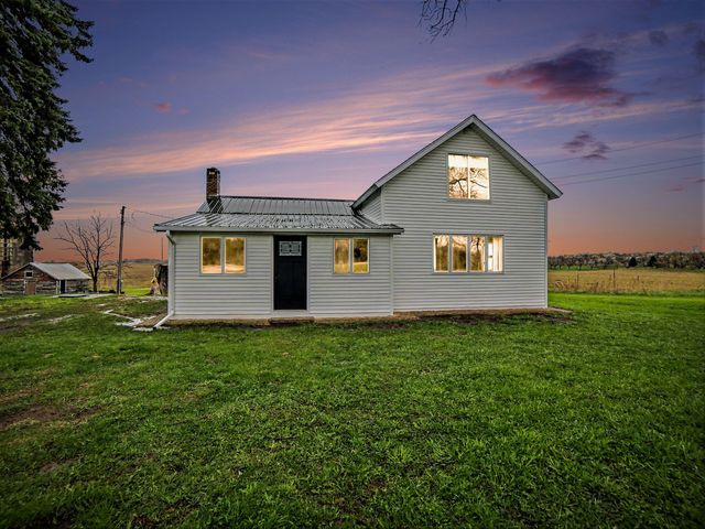 2760 W Jackson Road, Weare Twp, MI 49420