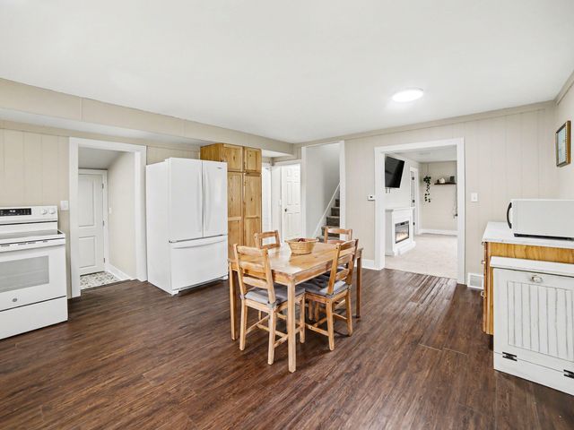 2760 W Jackson Road, Weare Twp, MI 49420