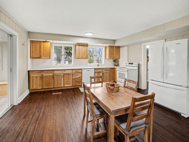 2760 W Jackson Road, Weare Twp, MI 49420