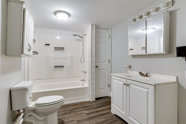 513 N 6th Street, Saint Clair, MI 48079