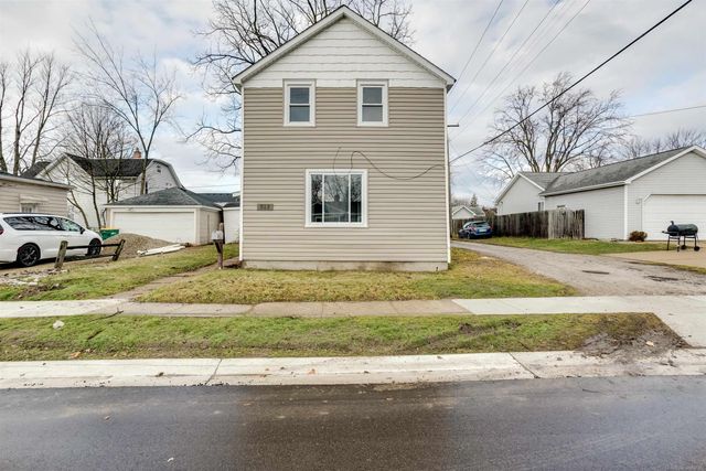 513 N 6th Street, Saint Clair, MI 48079