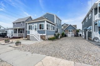 68 Decatur Avenue, Seaside Park, NJ 08752