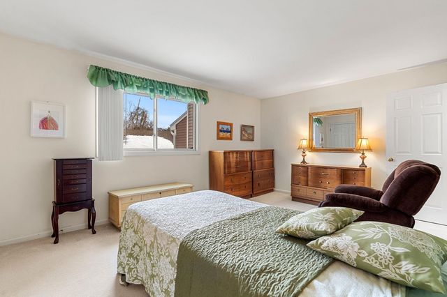 96 Spinnaker Way, Portsmouth, NH 03801