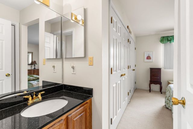 96 Spinnaker Way, Portsmouth, NH 03801