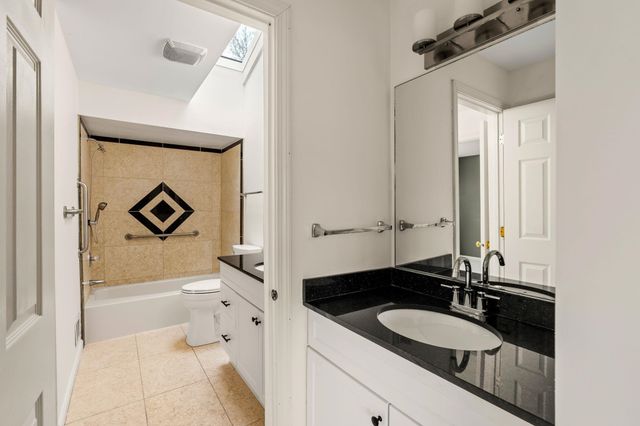 96 Spinnaker Way, Portsmouth, NH 03801