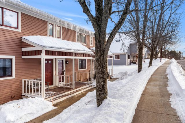 96 Spinnaker Way, Portsmouth, NH 03801