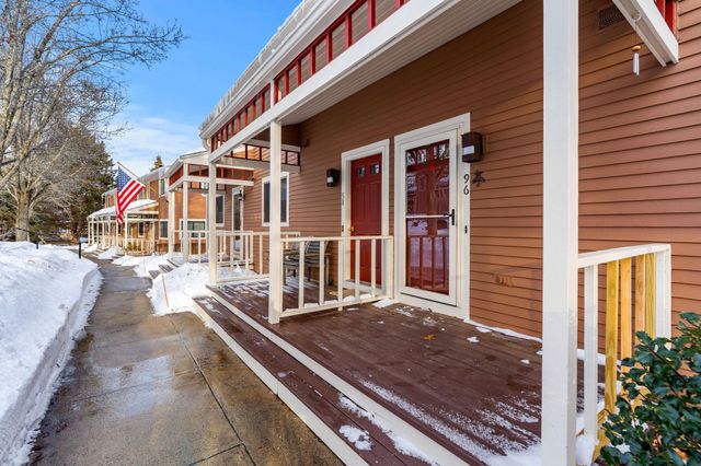 96 Spinnaker Way, Portsmouth, NH 03801