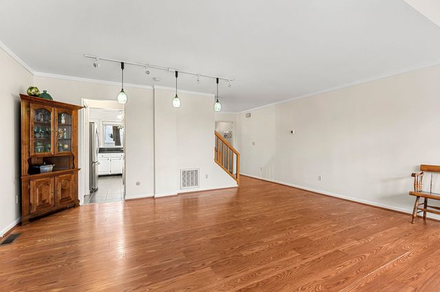 96 Spinnaker Way, Portsmouth, NH 03801