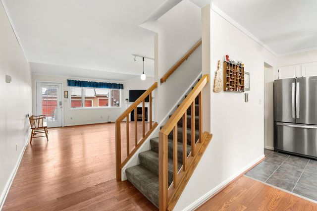 96 Spinnaker Way, Portsmouth, NH 03801