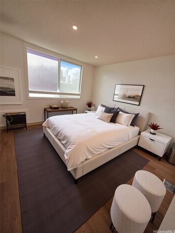 1670 Kalakaua Avenue 404, Honolulu, HI 96826