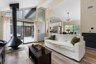 2524 W Macarthur Boulevard A, Santa Ana, CA 92704