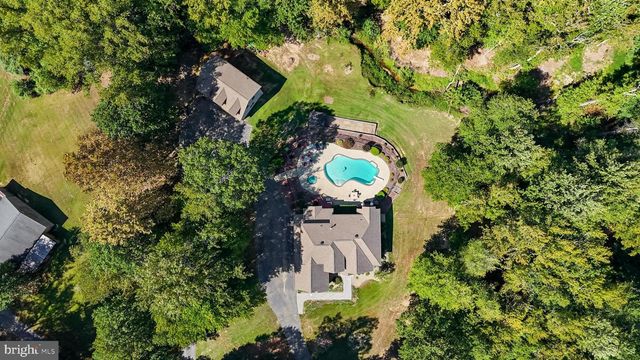 9175 DUBOIS RD, Charlotte Hall, MD 20622