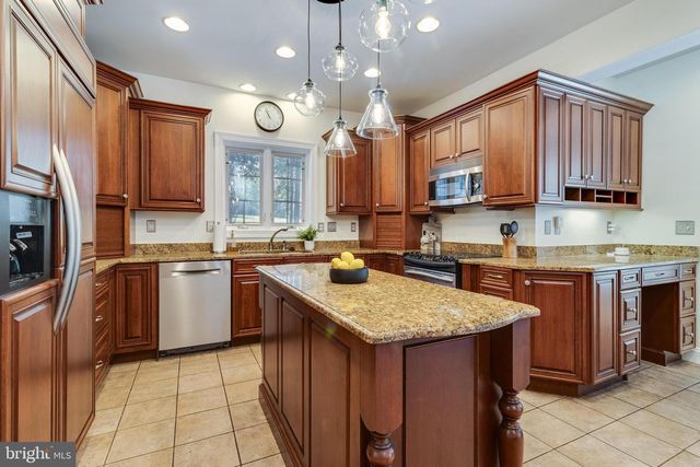 9175 DUBOIS RD, Charlotte Hall, MD 20622