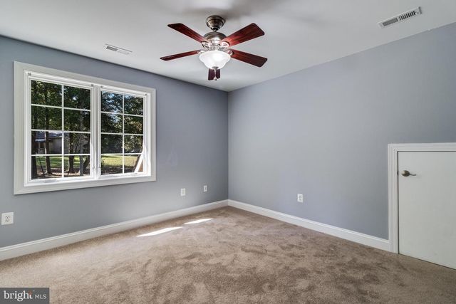 9175 DUBOIS RD, Charlotte Hall, MD 20622