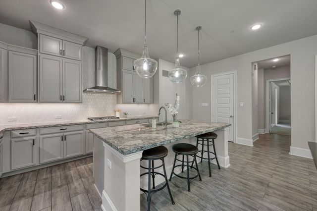 531 Woodsy Pine Court, Conroe, TX 77304