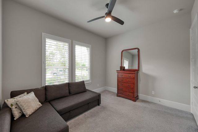 531 Woodsy Pine Court, Conroe, TX 77304