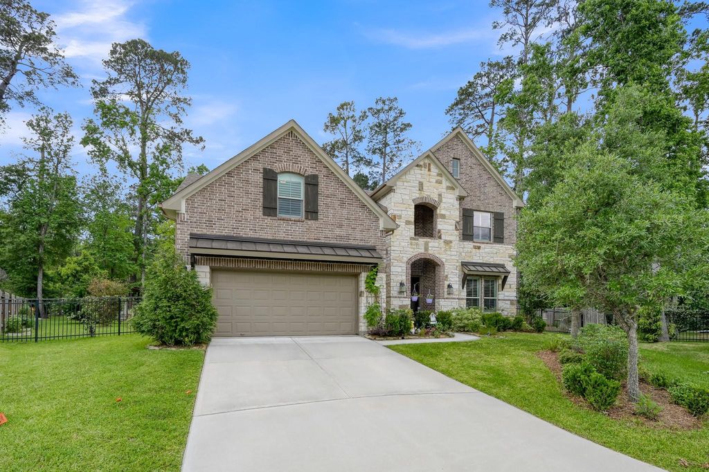 531 Woodsy Pine Court, Conroe, TX 77304