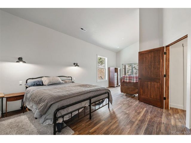 2270 Pikes Peak Dr, Florissant, CO 80816