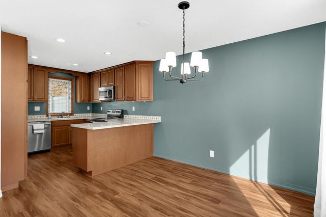 4235 Sylvia Lane N, Shoreview, MN 55126