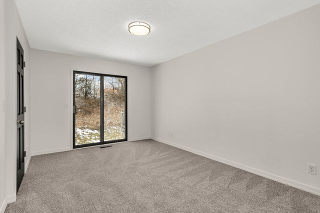 4235 Sylvia Lane N, Shoreview, MN 55126