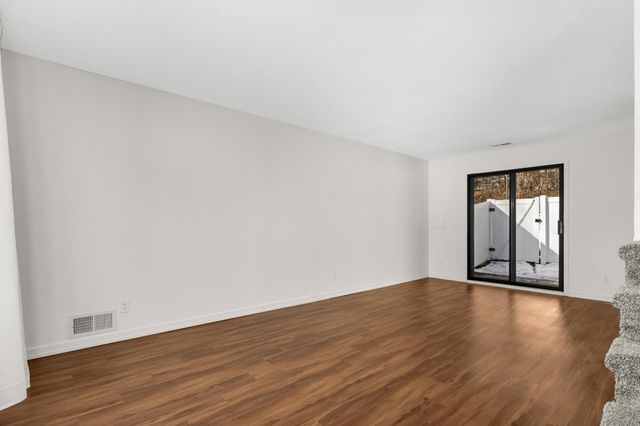 4235 Sylvia Lane N, Shoreview, MN 55126