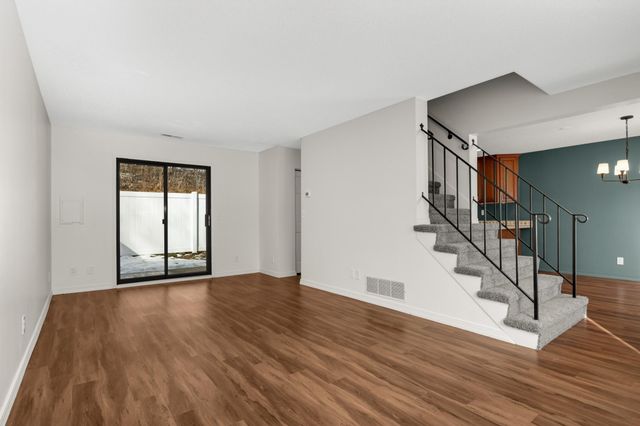 4235 Sylvia Lane N, Shoreview, MN 55126