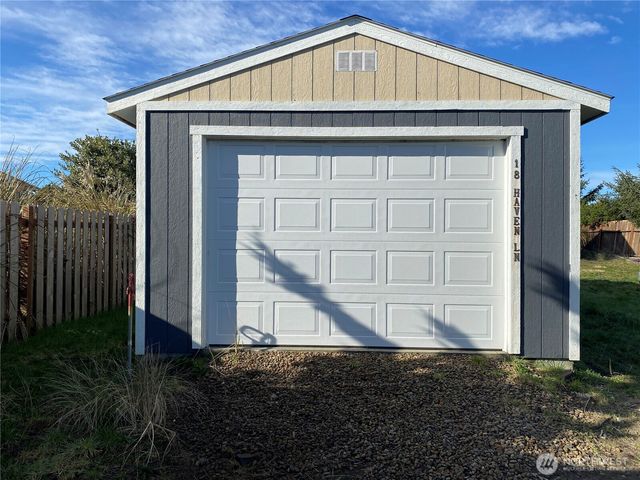 18 Haven Lane, Copalis Beach, WA 98535