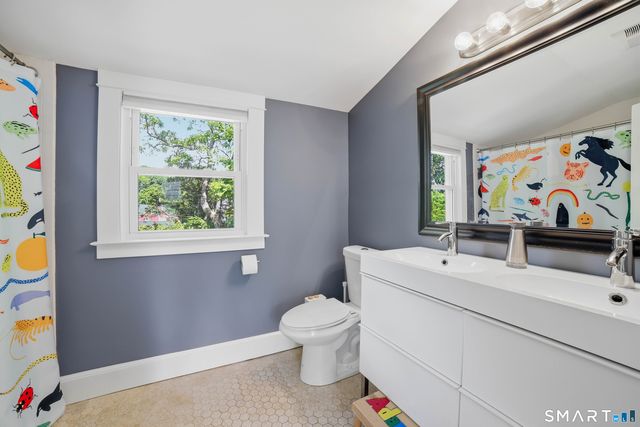 28 Orpington Street, Hamden, CT 06517