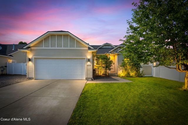 2503 W Elmwood DR, Coeur d'Alene, ID 83815 property photo