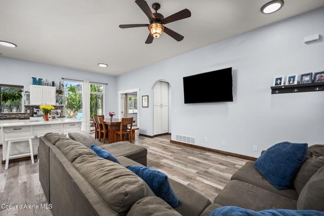 2503 W Elmwood DR, Coeur D'alene, ID 83815