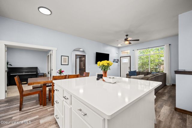 2503 W Elmwood DR, Coeur D'alene, ID 83815
