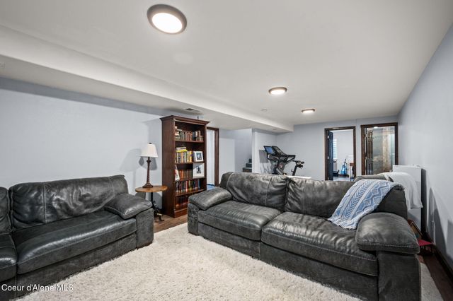 2503 W Elmwood DR, Coeur D'alene, ID 83815