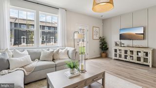 142 COROLLA DR, Egg Harbor Township, NJ 08234