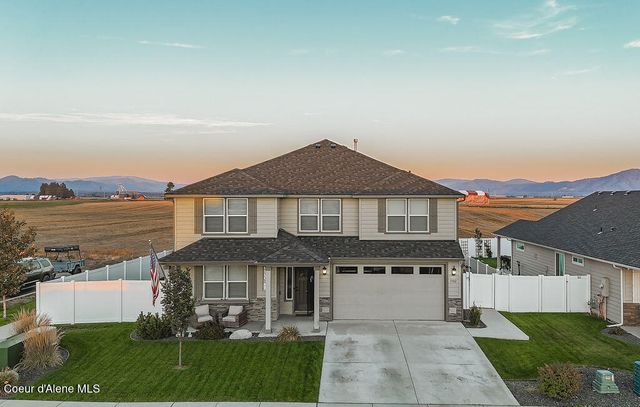 5542 W Irish Dr, Rathdrum, ID 83858