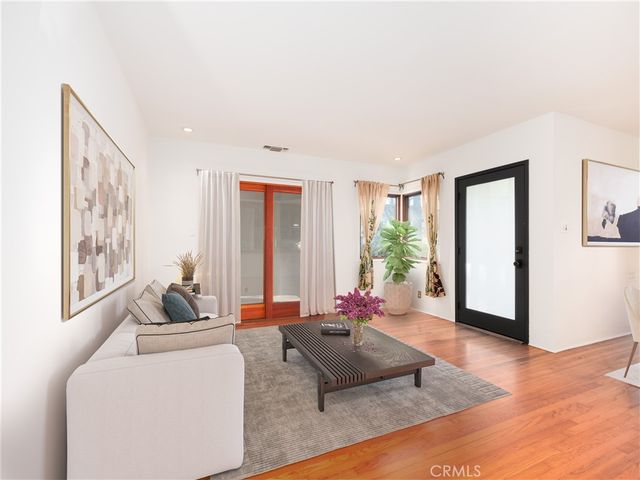 3778 Meier, Los Angeles, CA 90066